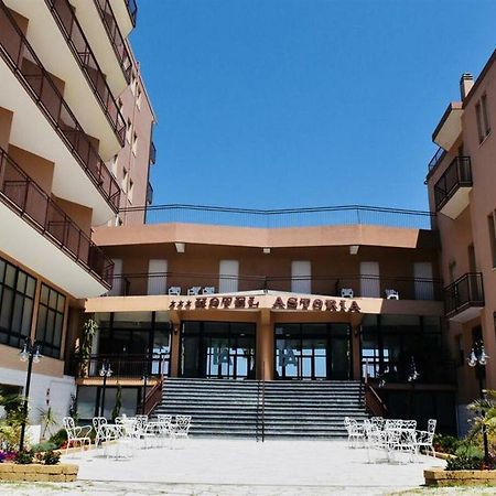 Astoria Hotel Pesaro Ngoại thất bức ảnh