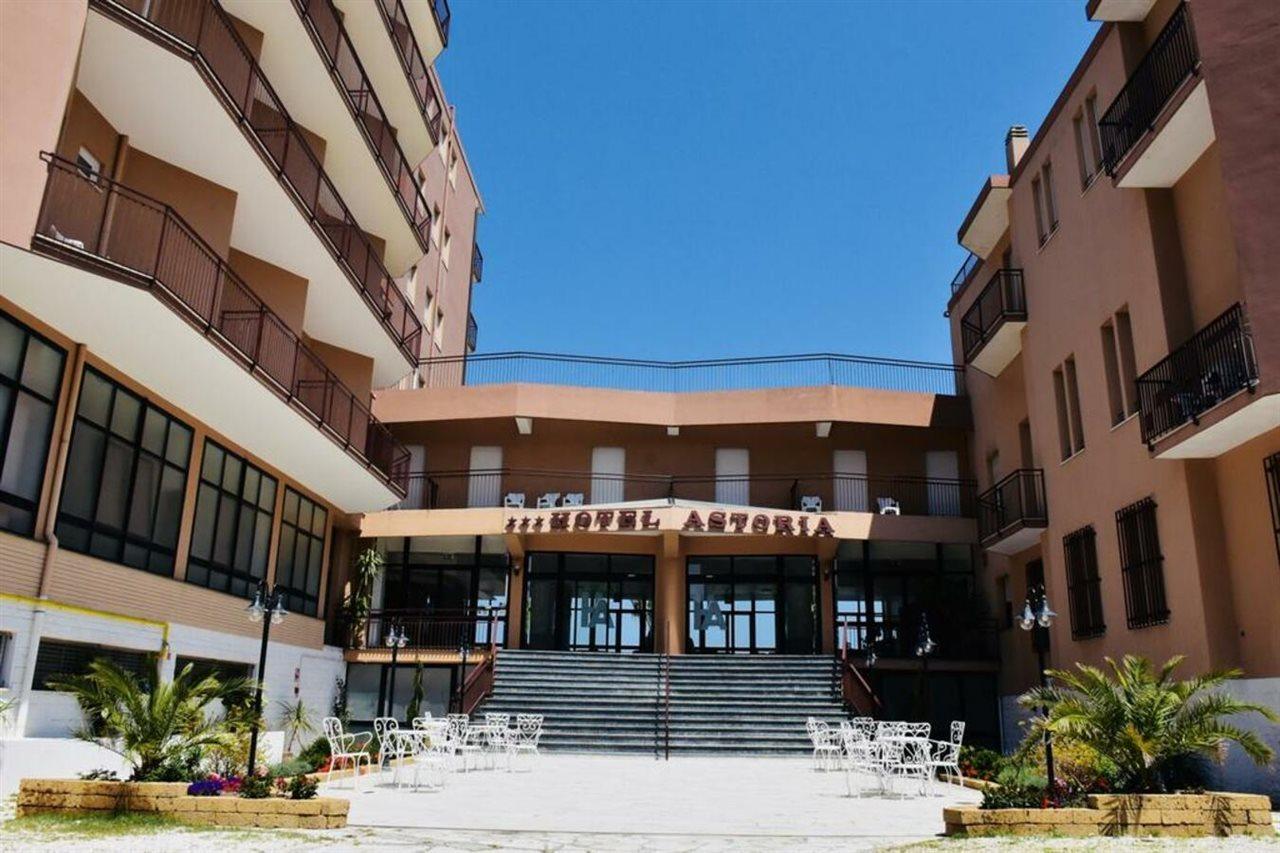 Astoria Hotel Pesaro Ngoại thất bức ảnh