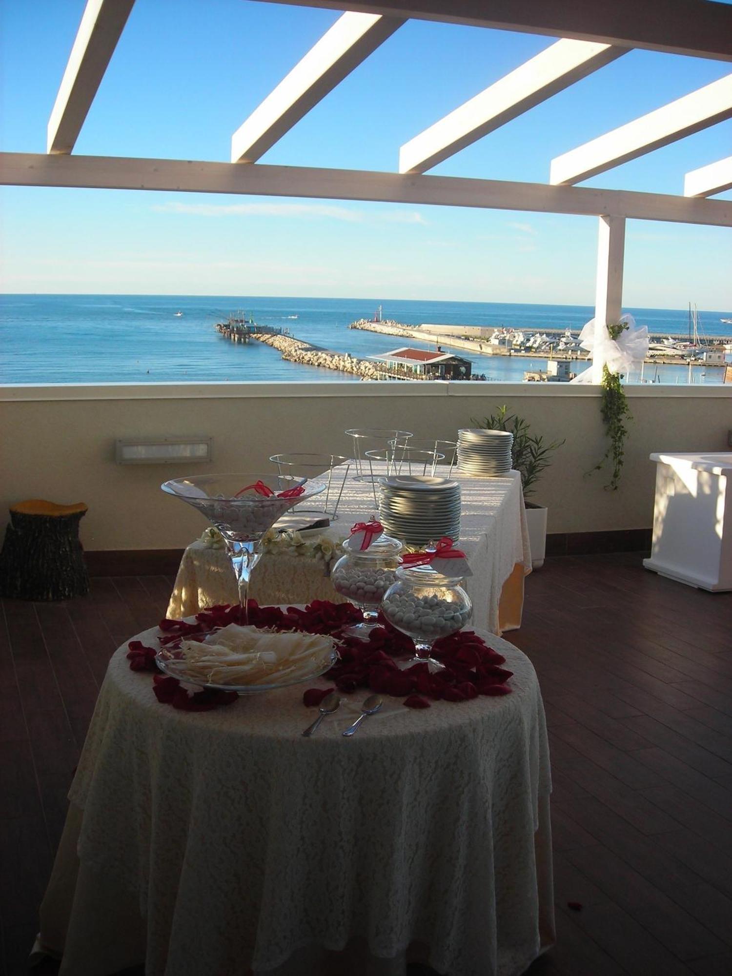 Astoria Hotel Pesaro Ngoại thất bức ảnh