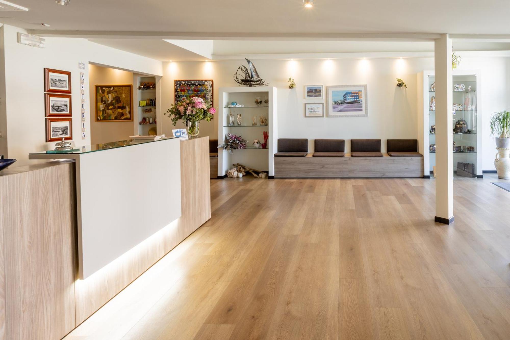 Astoria Hotel Pesaro Ngoại thất bức ảnh