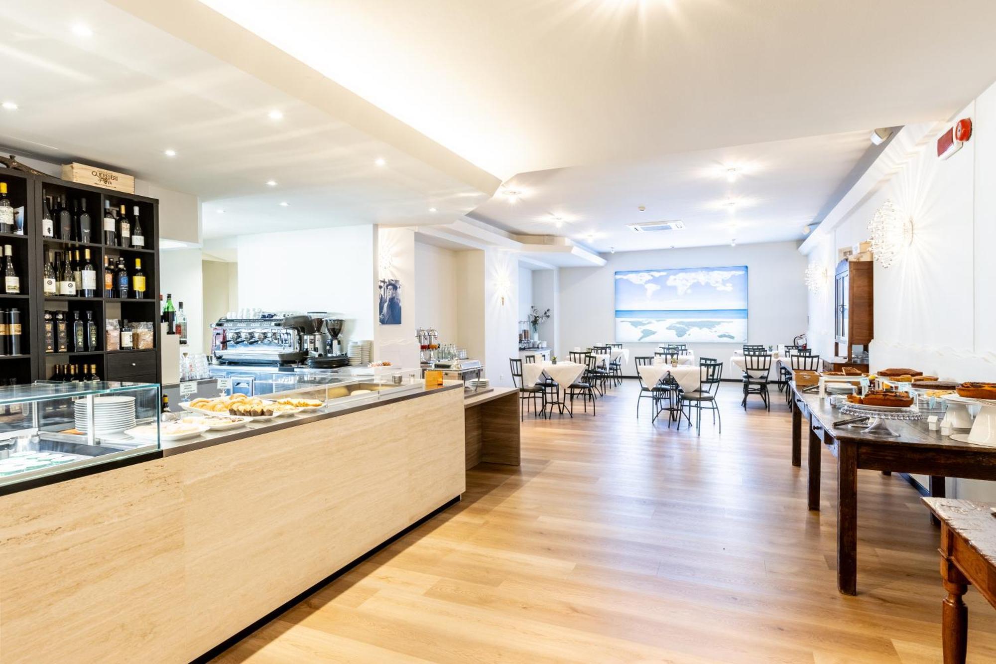 Astoria Hotel Pesaro Ngoại thất bức ảnh
