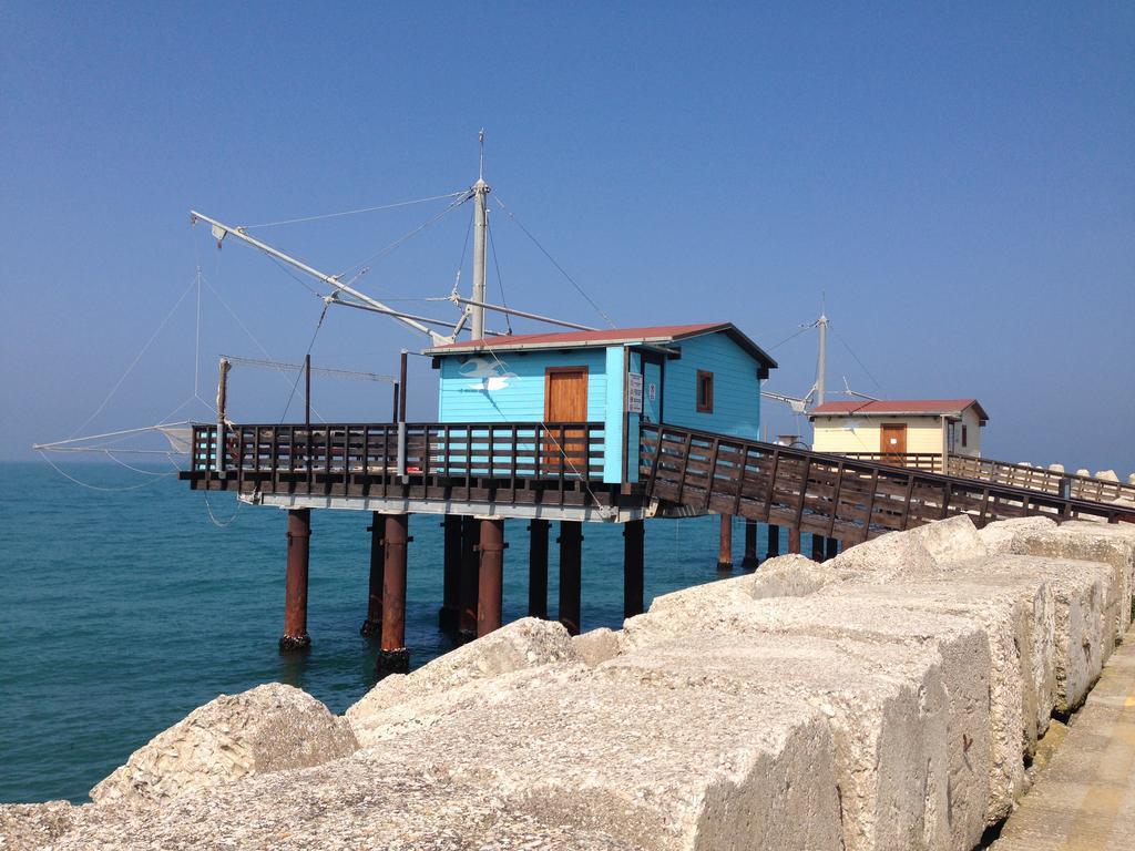 Astoria Hotel Pesaro Ngoại thất bức ảnh